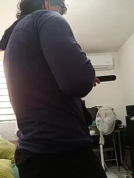 Snapshot of DocPepino chatting on 11-21-25, 07:57 DocPepino online show from 11-21-25, 07:57