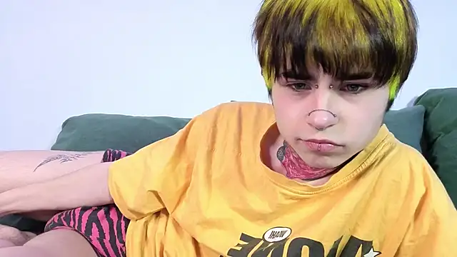 Alex Vallley online show from 04-23-26, 10:55