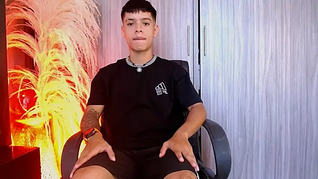 ErosKhaos online show from 05-09-26, 07:50