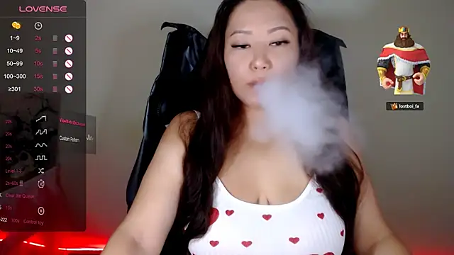 Snapshot of LisaAsianFlower chatting on 07-26-26, 05:14 LisaAsianFlower online show from 07-26-26, 05:14