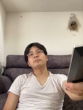 waka3232 online show from 09-29-25, 02:07