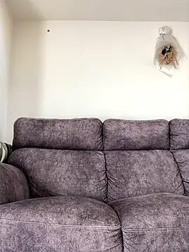 waka3232 online show from 10-20-25, 01:40