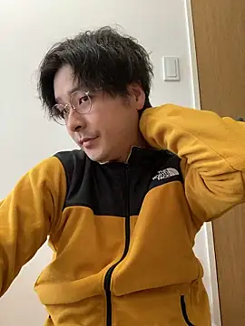 waka3232 online show from 11-03-25, 02:39