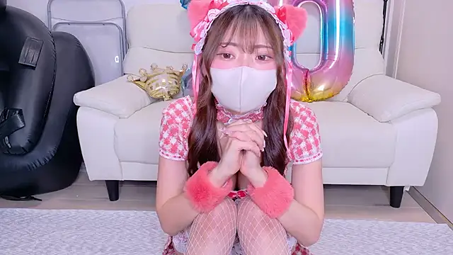 Snapshot of Ran-o0_0o chatting on 05-24-26, 05:07 Ran-o0 0o online show from 05-24-26, 05:07