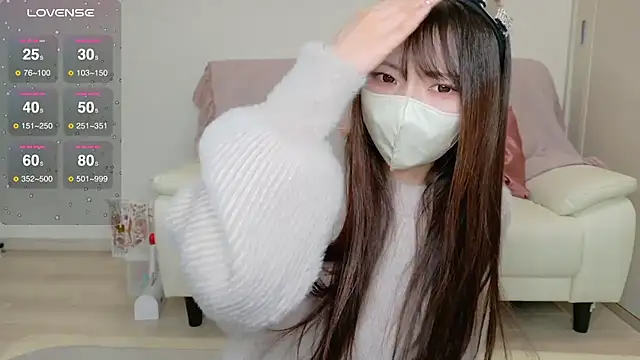 Snapshot of Ran-o0_0o chatting on 03-22-25, 03:09 Ran-o0 0o online show from 03-22-25, 03:09