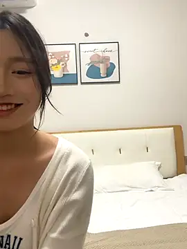 Snapshot of TOP_yoyo chatting on 12-21-25, 12:07 TOP yoyo online show from 12-21-25, 12:07