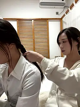 Snapshot of TOP_yoyo chatting on 01-14-26, 05:00 TOP yoyo online show from 01-14-26, 05:00