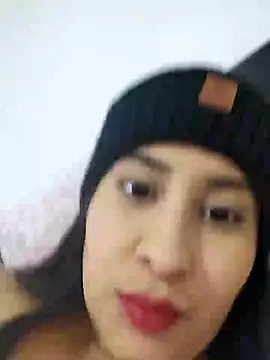 Snapshot of mialorents chatting on 03-13-25, 11:16 mialorents online show from 03-13-25, 11:16
