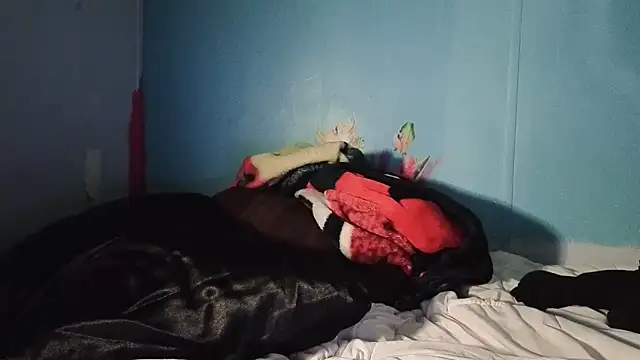 Snapshot of Ilovepussy1911 chatting on 05-28-26, 05:08 Ilovepussy1911 online show from 05-28-26, 05:08