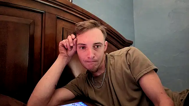 Ilovepussy1911 online show from 03-20-26, 07:59