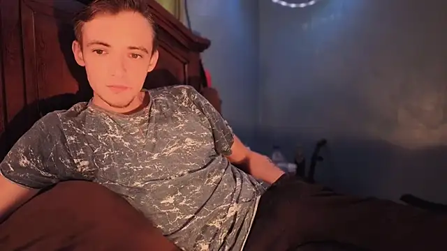 Ilovepussy1911 online show from 04-30-26, 06:59
