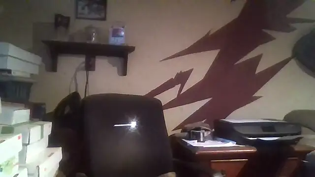 Snapshot of HunkofRock chatting on 09-30-25, 11:27 HunkofRock online show from 09-30-25, 11:27