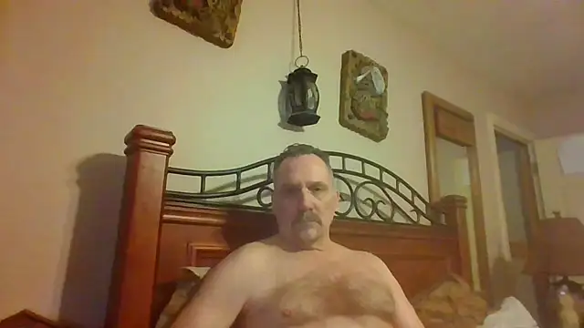 Snapshot of HunkofRock chatting on 03-04-26, 02:58 HunkofRock online show from 03-04-26, 02:58