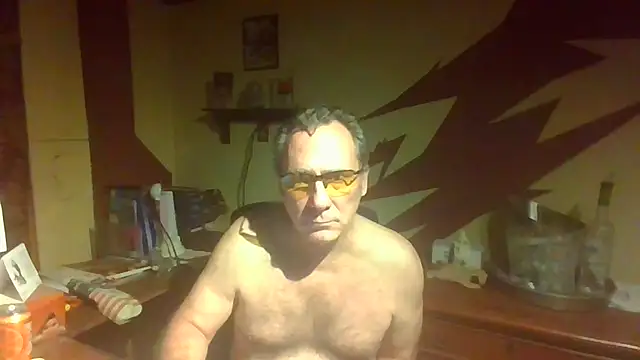 HunkofRock online show from 05-19-26, 01:56