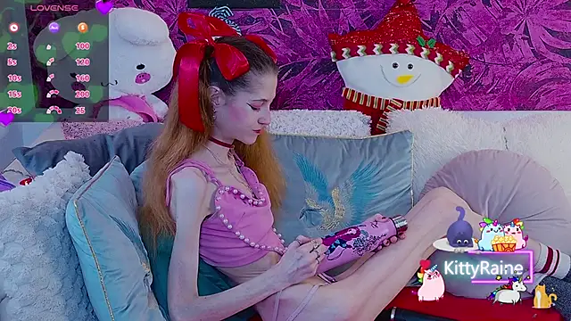 KittyRaine online show from 12-19-25, 01:13