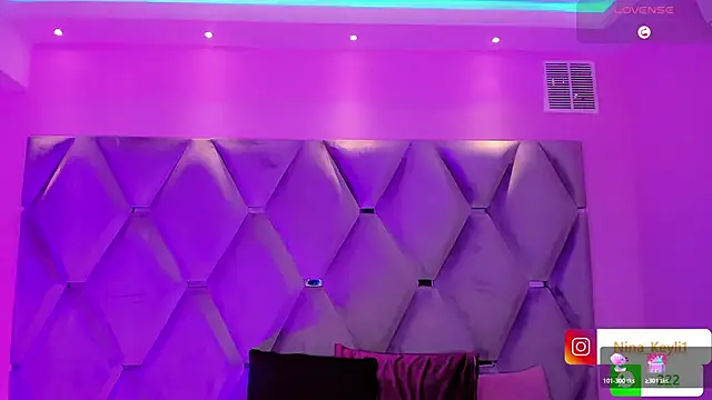 Nina Keyli online show from 12-20-25, 07:50