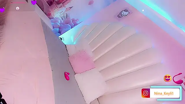 Nina Keyli online show from 02-19-26, 08:06