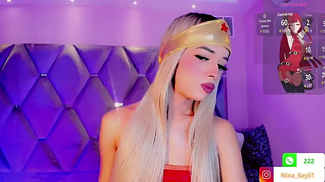 Snapshot of Nina_Keyli chatting on 10-11-25, 07:48 Nina Keyli online show from 10-11-25, 07:48