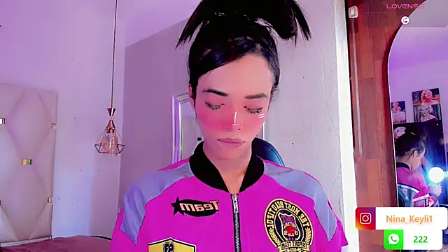 Nina Keyli online show from 12-14-25, 07:30