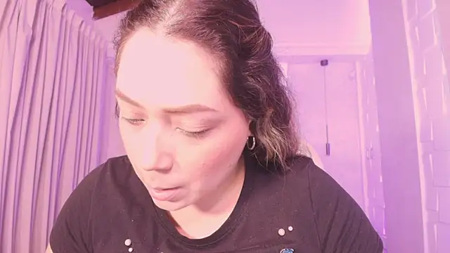 heidy johns online show from 09-26-25, 03:13