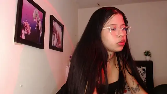 Snapshot of Biianca_Myers chatting on 03-06-25, 04:28 Biianca Myers online show from 03-06-25, 04:28