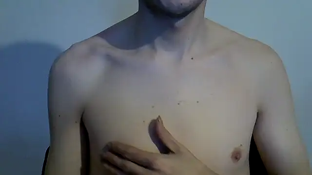 Snapshot of arnoanro chatting on 03-11-25, 03:56 arnoanro online show from 03-11-25, 03:56