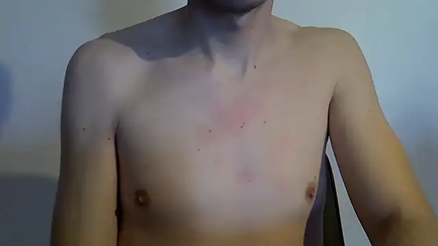 Snapshot of arnoanro chatting on 03-18-25, 04:39 arnoanro online show from 03-18-25, 04:39