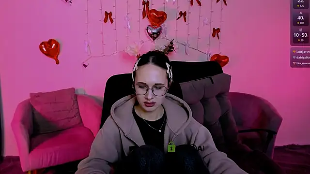 mona cloud online show from 03-29-26, 10:33