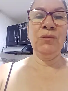 victoria wayne online show from 10-08-25, 10:06