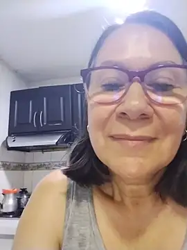 victoria wayne online show from 05-27-26, 10:22