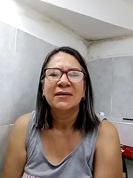 victoria wayne online show from 11-27-25, 09:54