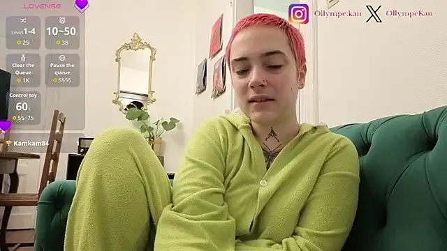 Snapshot of OllympeKaii chatting on 02-11-26, 03:39 OllympeKaii online show from 02-11-26, 03:39