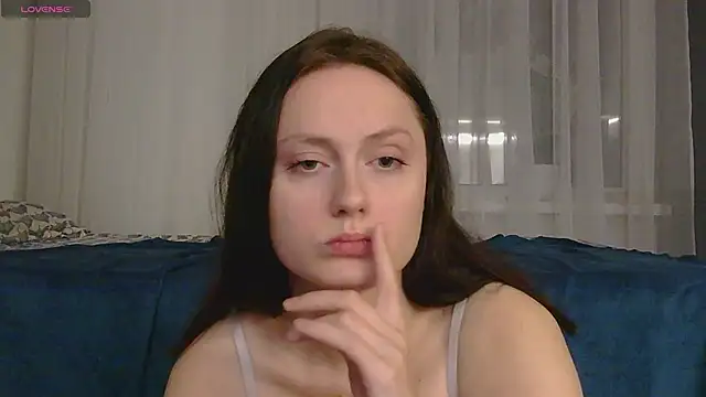 Snapshot of belle_ame chatting on 11-28-25, 07:03 belle ame online show from 11-28-25, 07:03