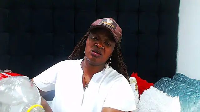 TaurusClitCake online show from 10-15-25, 09:50