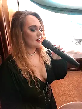 Juicy PeachLux online show from 11-07-25, 03:05