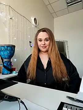 Snapshot of Juicy_PeachLux chatting on 02-18-26, 06:44 Juicy PeachLux online show from 02-18-26, 06:44