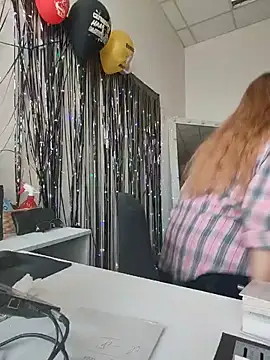 Juicy PeachLux online show from 06-05-26, 06:52
