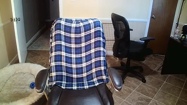 superbearboss online show from 10-29-25, 02:05