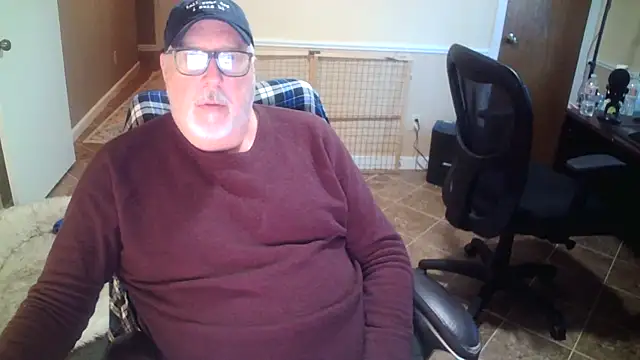 superbearboss online show from 11-05-25, 02:09