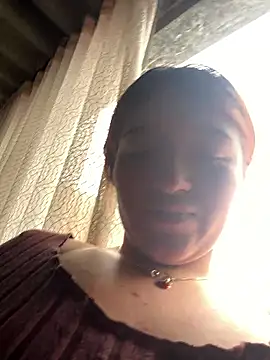 Snapshot of Karina_Leon chatting on 04-19-26, 07:05 Karina Leon online show from 04-19-26, 07:05