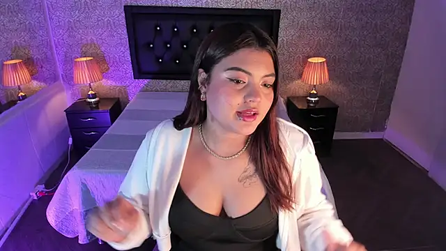 Scarlett  Johanson online show from 03-14-25, 03:26