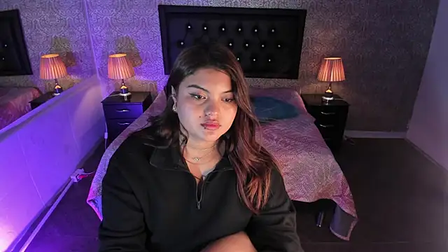 Scarlett  Johanson online show from 03-16-25, 05:58