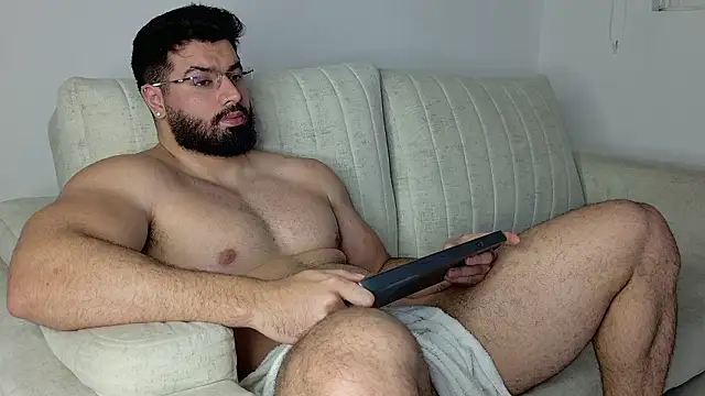 Snapshot of Roman_Lux chatting on 02-03-26, 06:11 Roman Lux online show from 02-03-26, 06:11