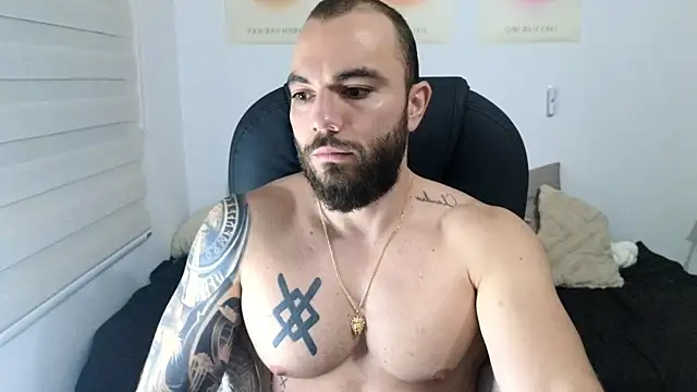 Isaac Carter online show from 11-08-25, 10:52