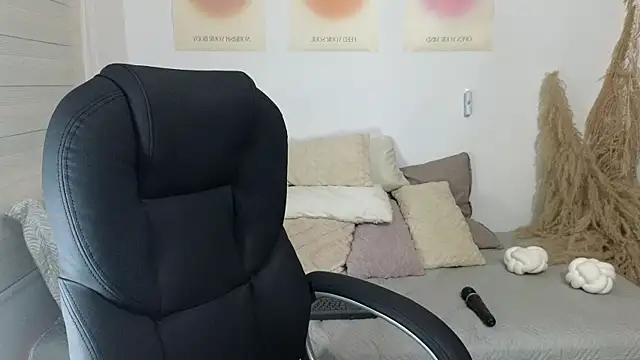 Isaac Carter online show from 11-18-25, 11:02