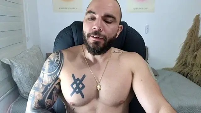 Isaac Carter online show from 11-27-25, 10:59