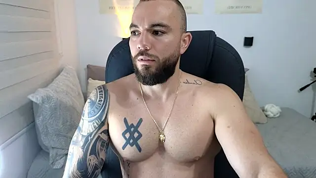 Isaac Carter online show from 09-23-25, 11:06