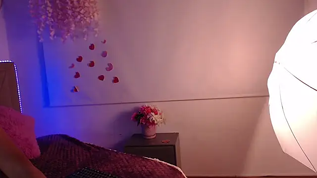 Cattleya gilQS online show from 03-11-25, 07:25