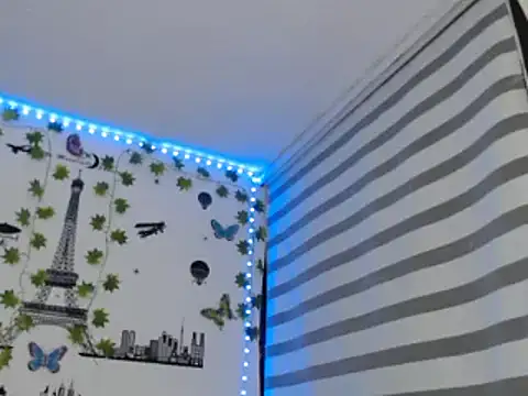 AlessiaFischer17 online show from 03-10-25, 07:50