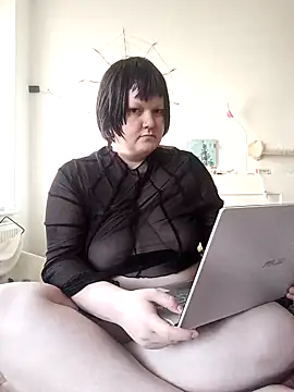 NeptuneBat online show from 03-05-25, 09:27